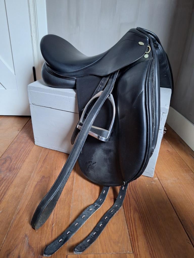 Kentaur Ithaka dressuurzadel 17,5 inch, Ophalen of Verzenden, Dressuur