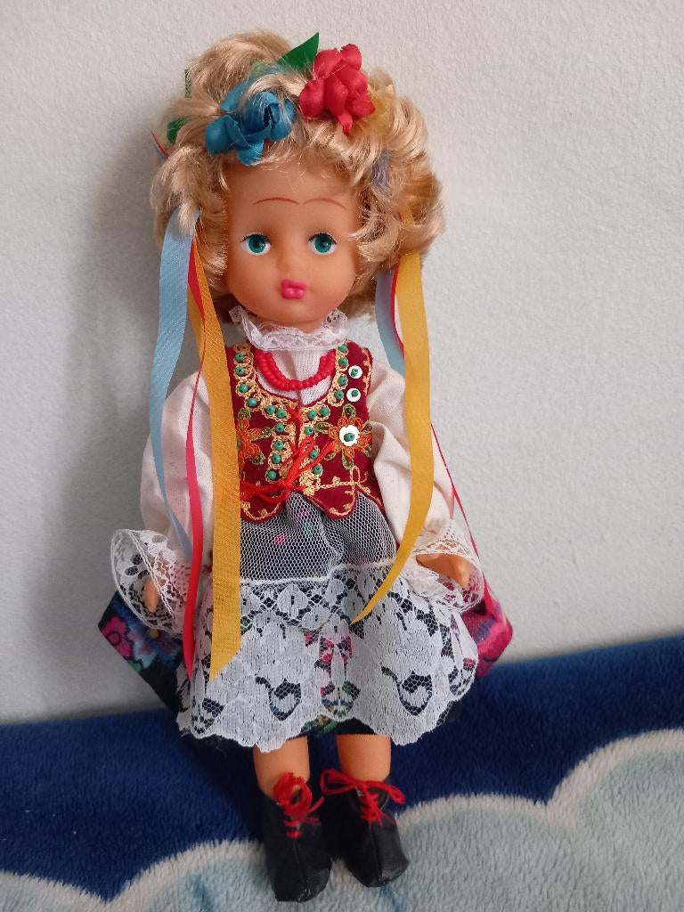 Vintage klederdracht pop uit Polen, Ophalen, Zo goed als nieuw, Pop