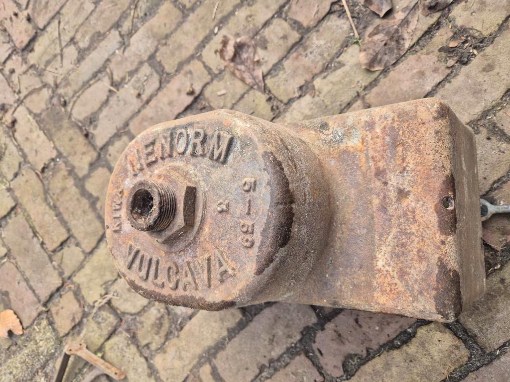 Gietijzeren stortbak, Ophalen, Gebruikt, Overige typen