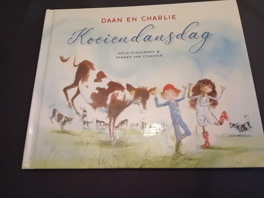 Daan en Charlie : Koeiendansdag, Boeken, Ophalen of Verzenden, Zo goed als nieuw, Katja schuurman, Prentenboek