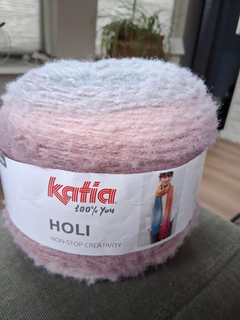 Katia Holi Garen - 1 Bol, Ophalen, Nieuw, Breien of Haken, Wol of Garen