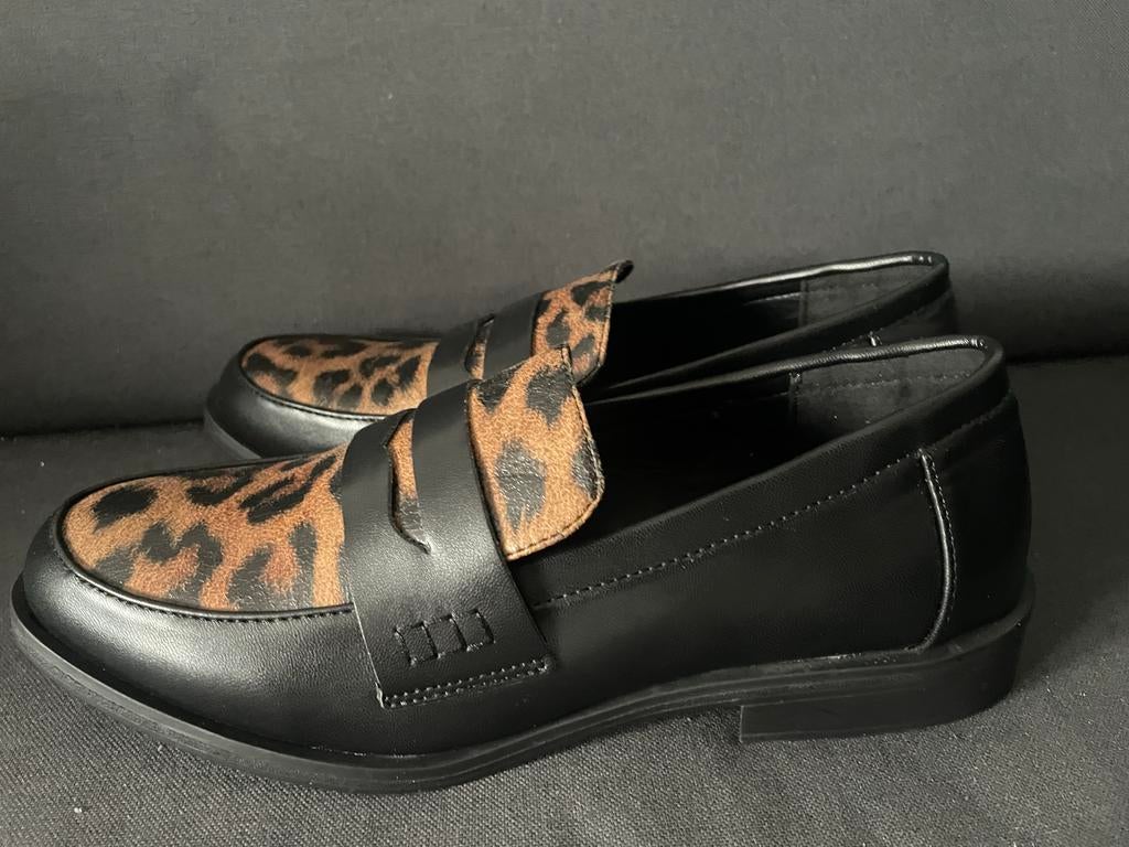 Bonprix Loafers - Maat 40 - Luipaardprint - Nieuw, Kleding | Dames, Schoenen, Ophalen of Verzenden, Nieuw, Bruin, Instappers