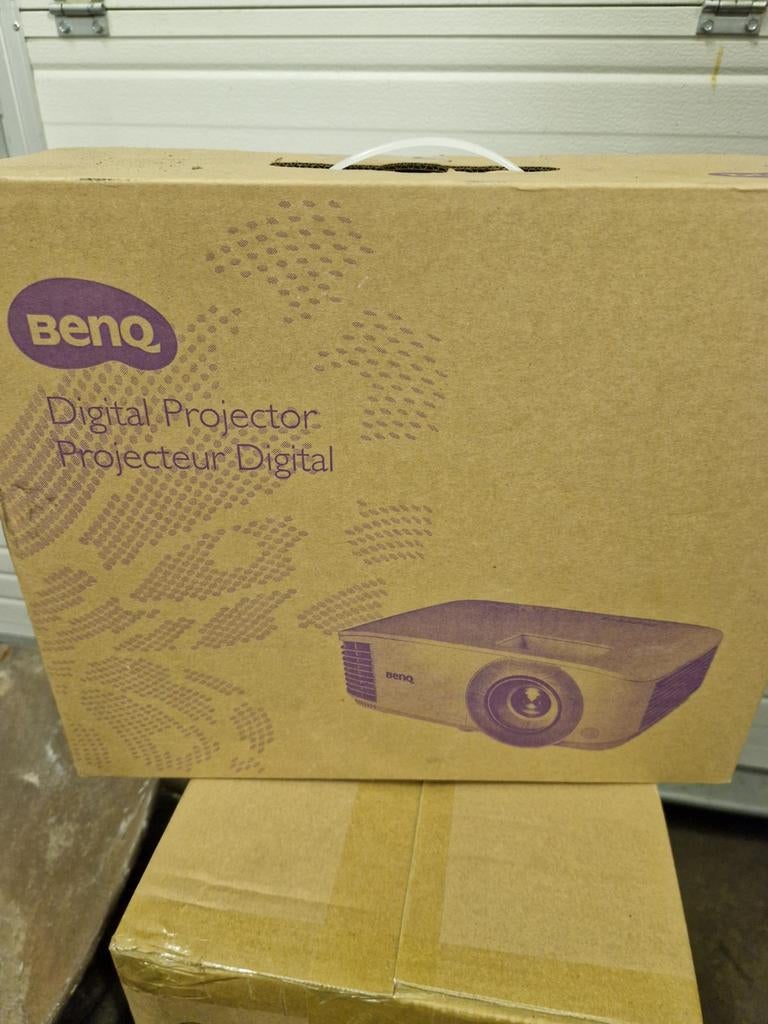Benq MX611 Beamer - Nieuw in doos!, Nieuw, Ophalen of Verzenden, DLP, Overige resoluties