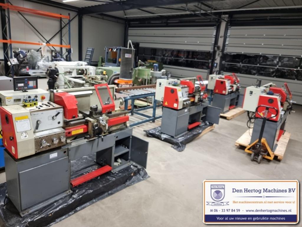 Draaibank lathe HU 310 VAC ZMM CU325 metaaldraaibank 400V, Ophalen, Gebruikt, Metaaldraaibank, 500 tot 1000 mm