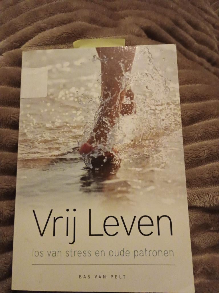 Bas van Pelt - Vrij Leven, Bas van Pelt, Ophalen of Verzenden, Ontwikkelingspsychologie, Zo goed als nieuw