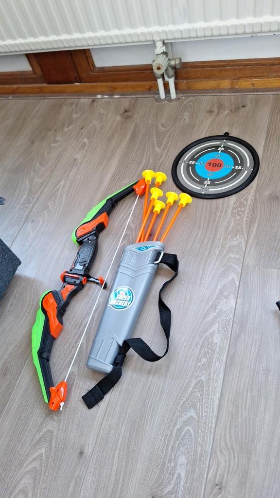 Pijl en boog, Ophalen of Verzenden, Zo goed als nieuw