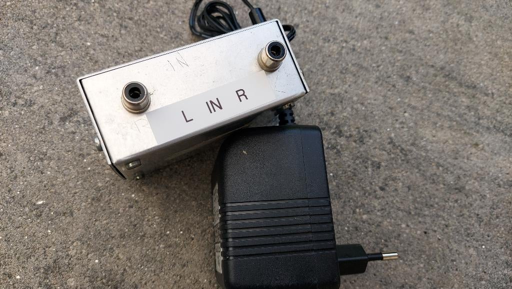 MD voorversterker  € 25,-, Ophalen, Gebruikt, Platenspeler-onderdeel, Overige merken