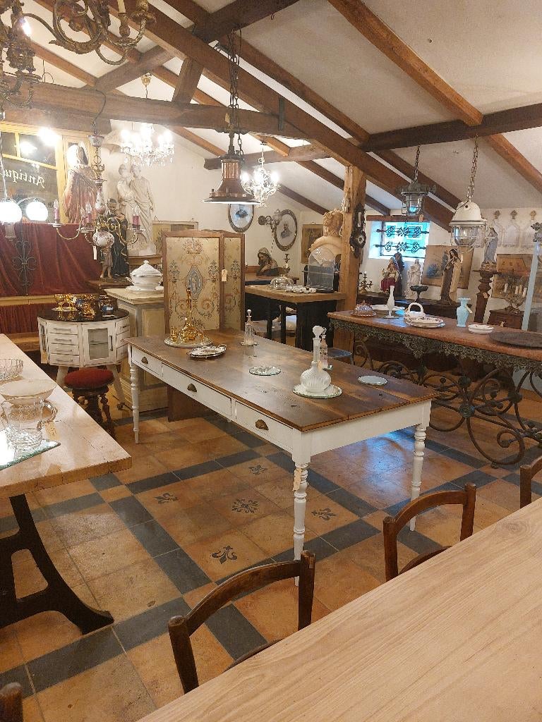 landelijke oude eettafel met wit onderstel 200 x 90, Ophalen