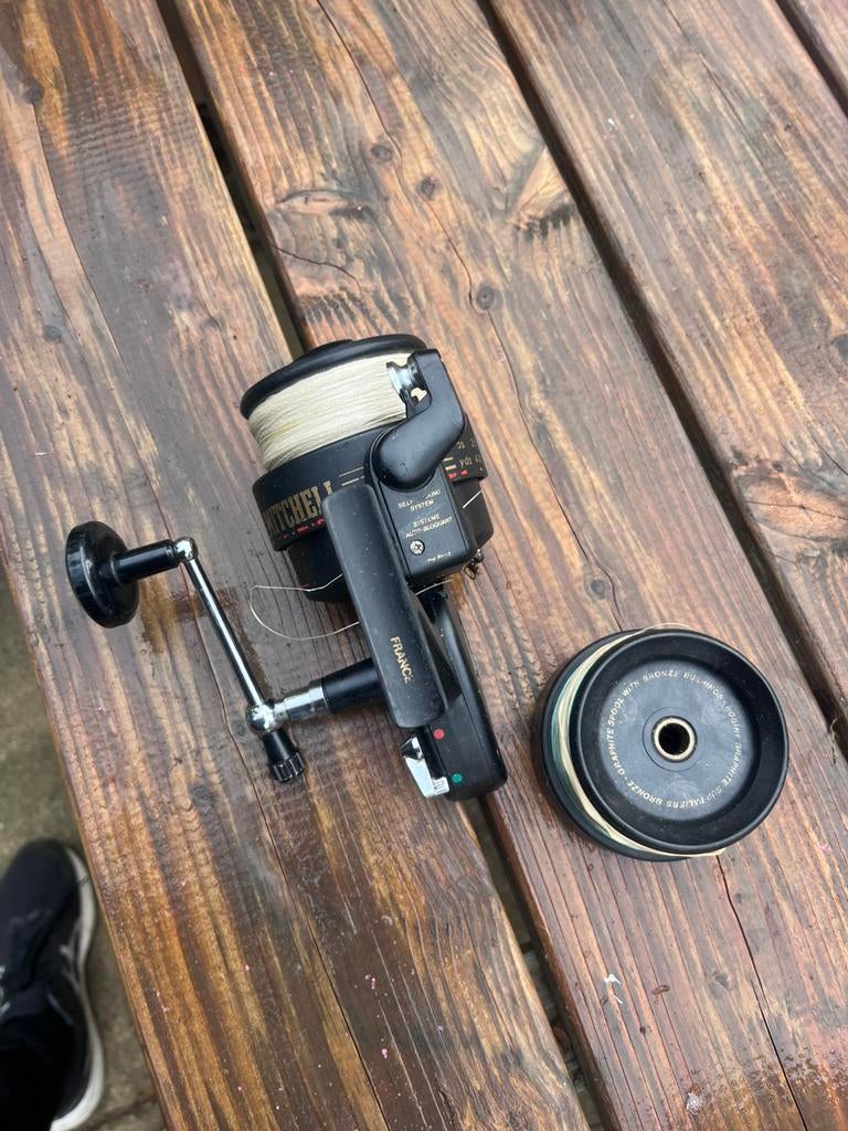 Vis molen Mitchell 498 X, Ophalen, Zo goed als nieuw, Molen