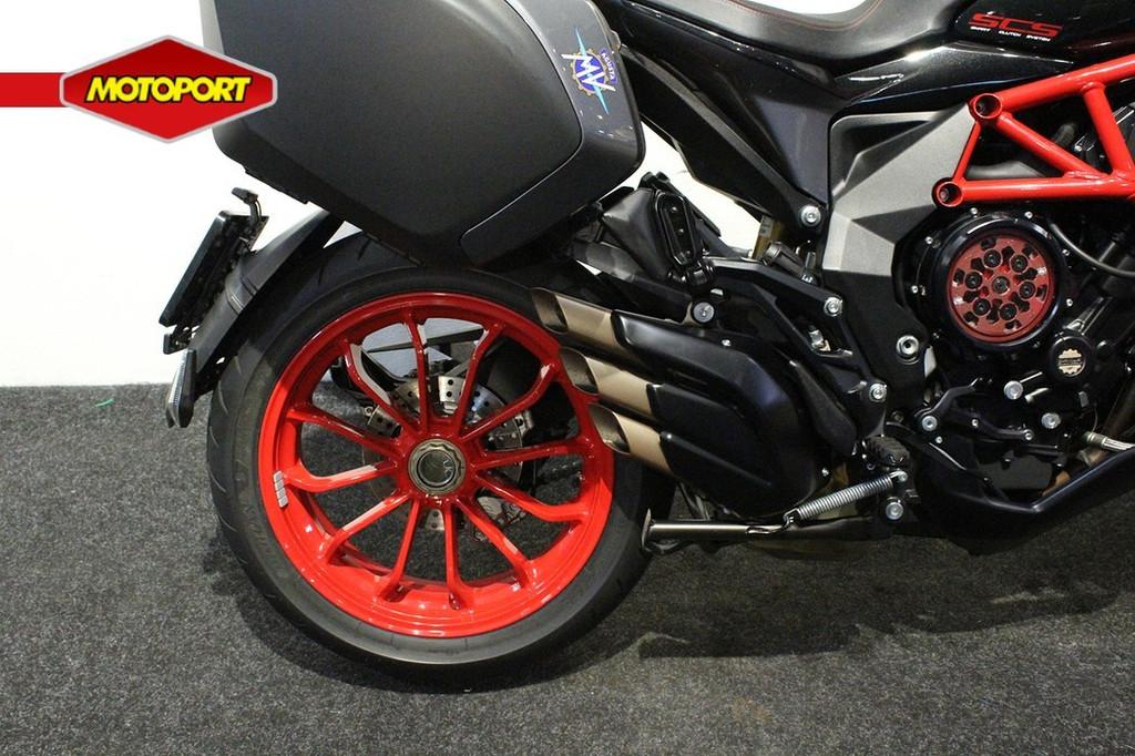 MV Agusta TURISMO VELOCE RC SRS (bj 2021) - foto 3