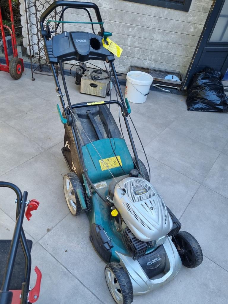 Benzine grasmaaier Rhodos - Sleutel startaccu kwijt, Ophalen