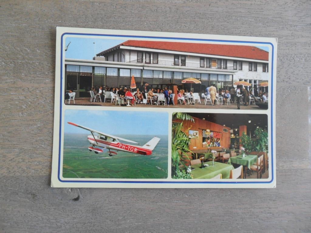 Eelde, cafe restaurant luchthaven Eeelde/interieur/vliegtuig, Verzamelen, Ansichtkaarten | Nederland, Verzenden, 1980 tot heden