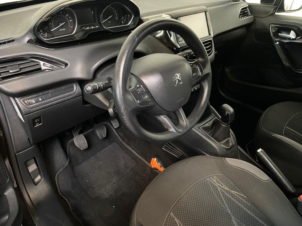 Peugeot 208 1.2 VTi Active (bj 2013), Voorwielaandrijving, Euro 5, Gebruikt, 31 €/maand