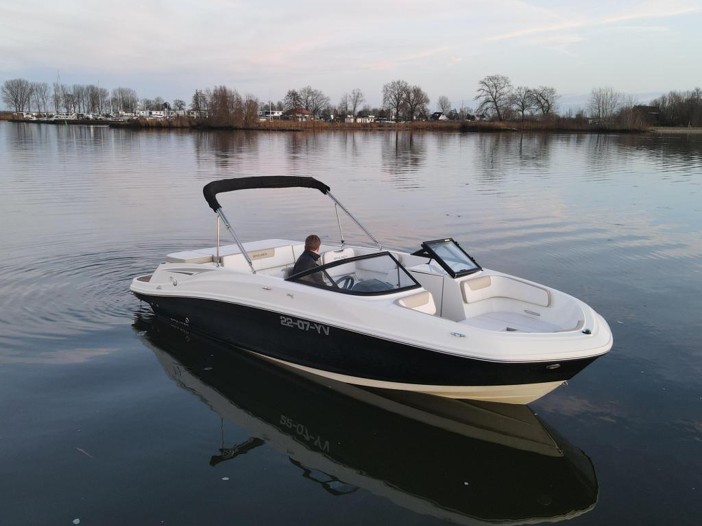 Bayliner VR6 + 250pk 4.5L Mercruiser, Watersport en Boten, Speedboten, Gebruikt, Polyester, Benzine, 6 meter of meer