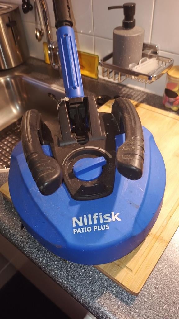 Nilfisk hogedruk reiniger plus terrasborstel, Tuin en Terras, Ophalen, Zo goed als nieuw, Elektrisch