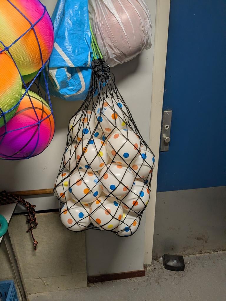 Spel en sport, Ophalen of Verzenden, Overige binnenlandse clubs, Boek of Tijdschrift