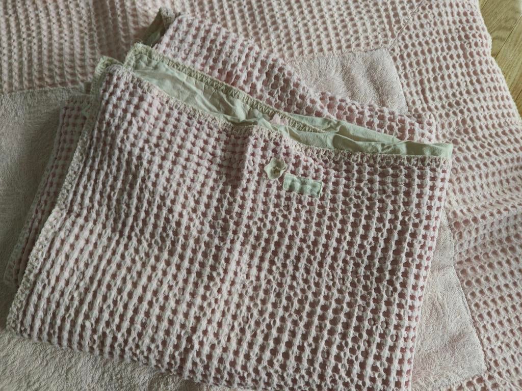 Koeka boxkleed en ledikant deken, Kinderen en Baby's, Ophalen of Verzenden, Zo goed als nieuw, Boxkleed