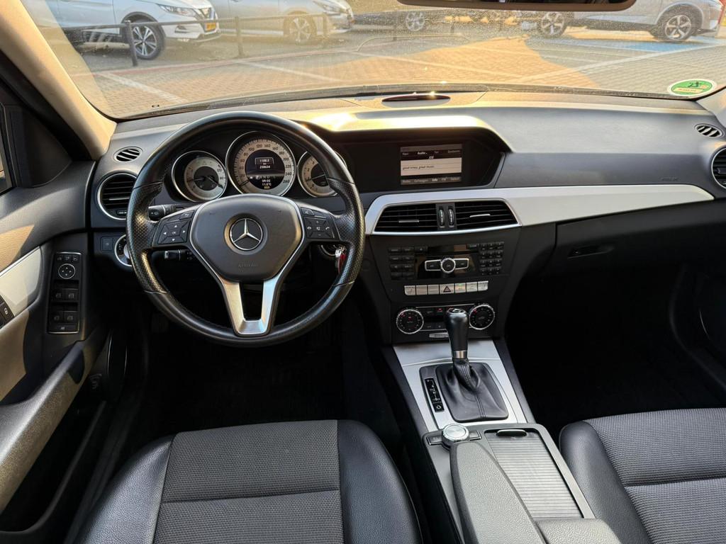 Mercedes-Benz C-klasse Estate 200 Avantgarde *Stoelverwarmin, Automaat, Euro 5, Zwart, 4 cilinders