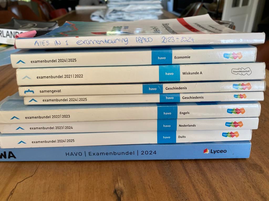 EXAMENBUNDELS HAVO 2x, Boeken, Verzenden, Zo goed als nieuw, HAVO, Geschiedenis