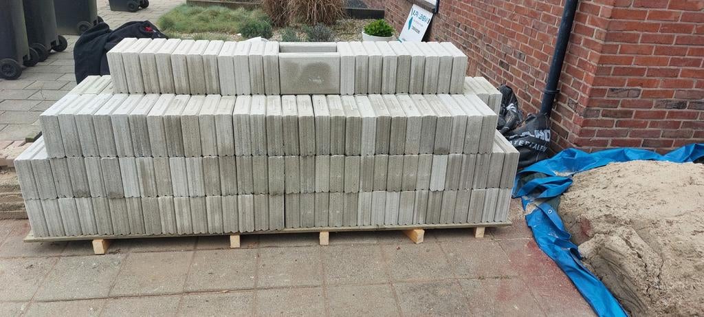 208 st BIA  Lijmbetonblokken Vellingkant 29,7x7x19,8cm, Ophalen, Nieuw