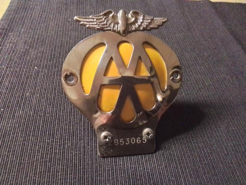 AA BADGE  LUXE AUTOMOBILE ASSOCIATION  BRITSE AUTO PECHHULP, Ophalen of Verzenden