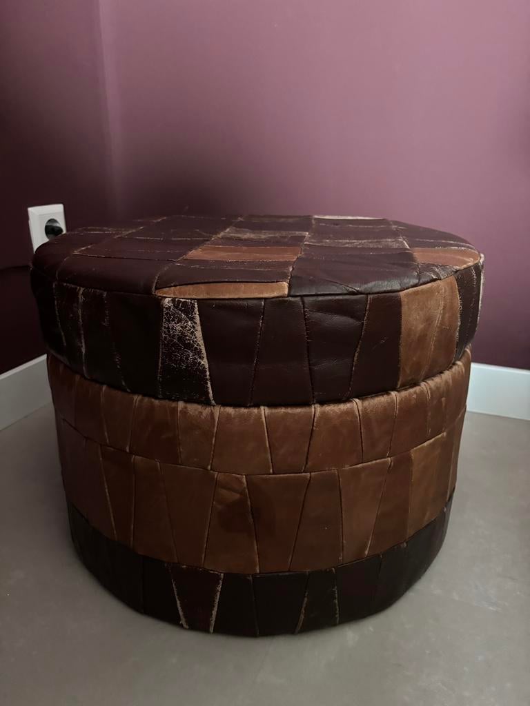 Vintage poef De Sede, Rond, Ophalen of Verzenden, Zo goed als nieuw, Minder dan 50 cm