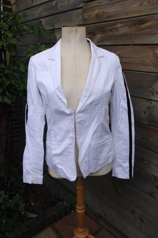 Jasje offwhite/ zwart 10Days mt 2 (40) Vaste prijs, Maat 38/40 (M), Wit, 10days, Ophalen of Verzenden