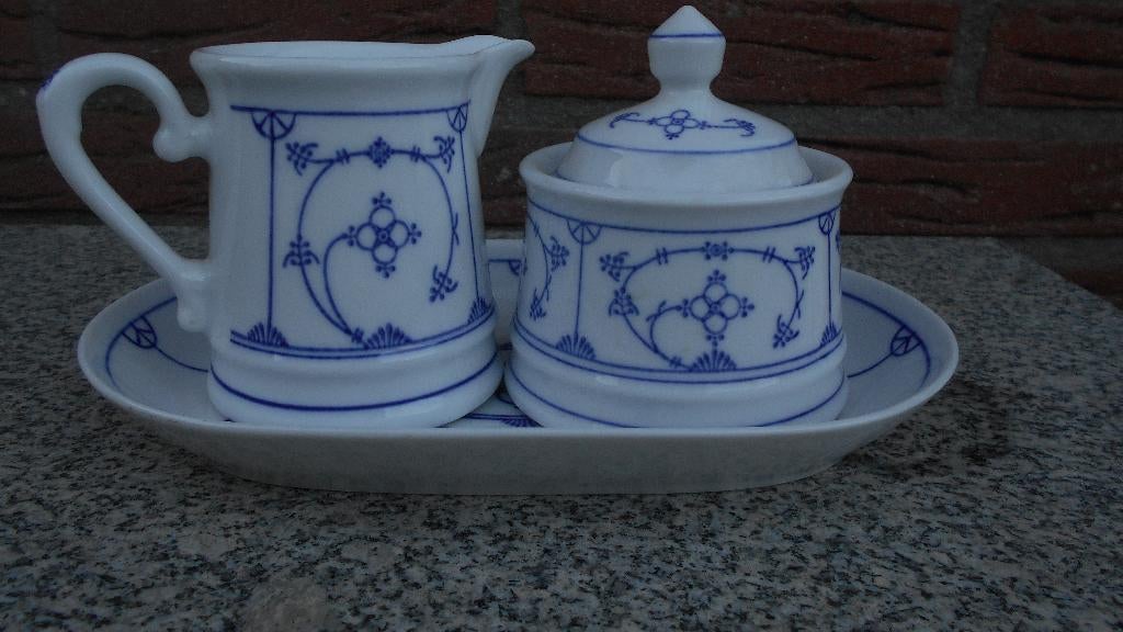 suiker room melk stel met onderschaal Blau Saks Jäger DDR, Ophalen of Verzenden