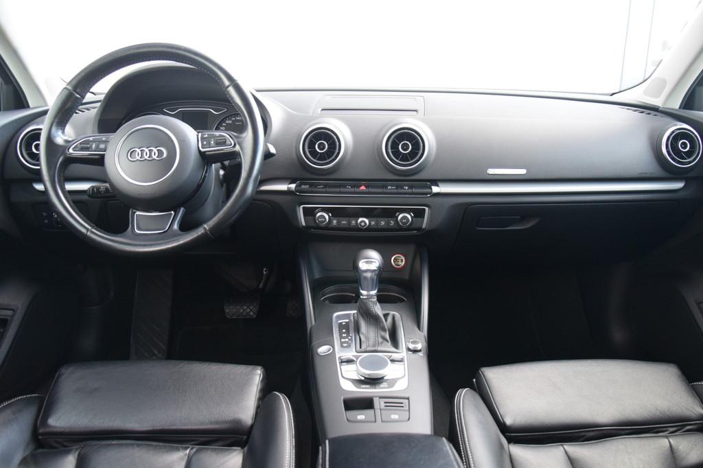 Audi A3 Sportback 1.4 e-tron PHEV Ambition Pro Line plus Lee, Auto's, Audi, 8 kWh, Gebruikt, 4 cilinders, Zwart