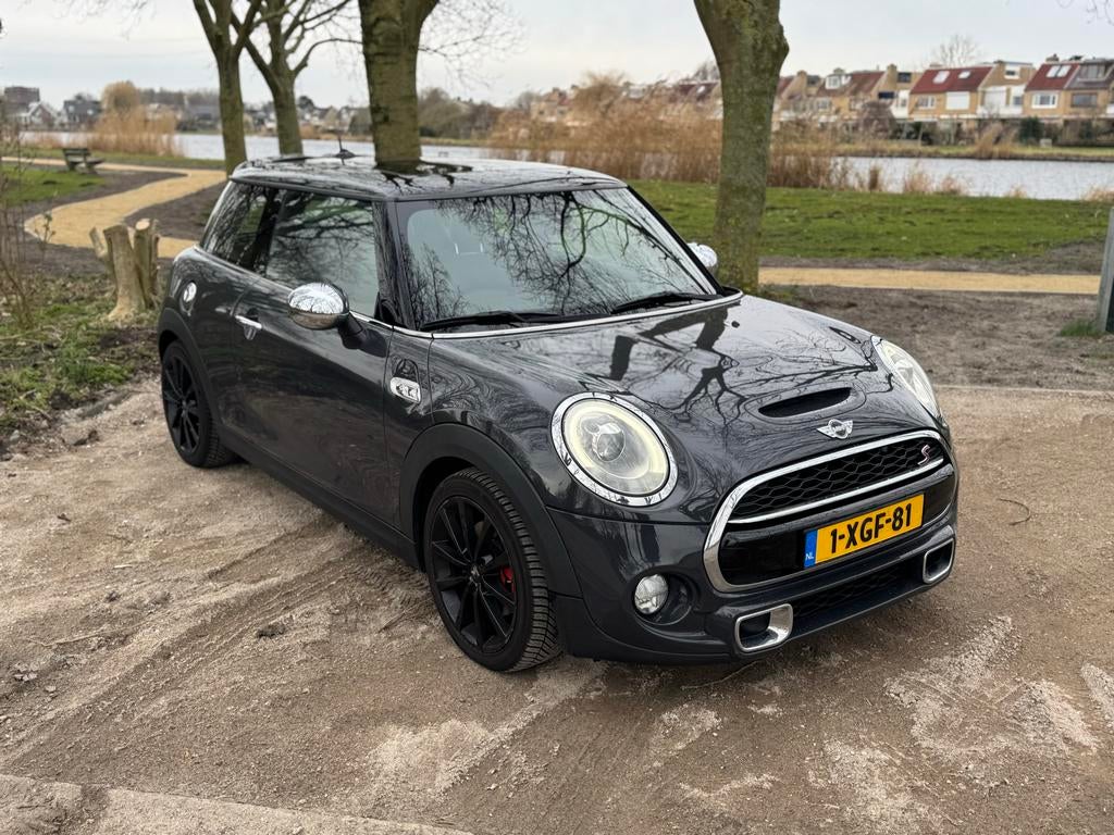 Mini 2.0 Cooper S AUT 2014 Grijs, Auto's, 1998 cc, Zwart, 4 stoelen, 49 €/maand