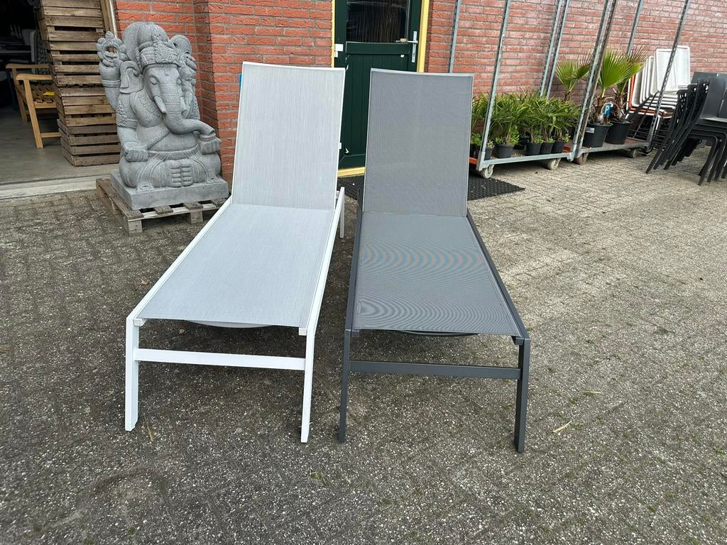 sunloungers Suns ligbedden VIGO antraciet / wit, Verstelbaar, Ophalen of Verzenden, Info@suns.nl, Suns