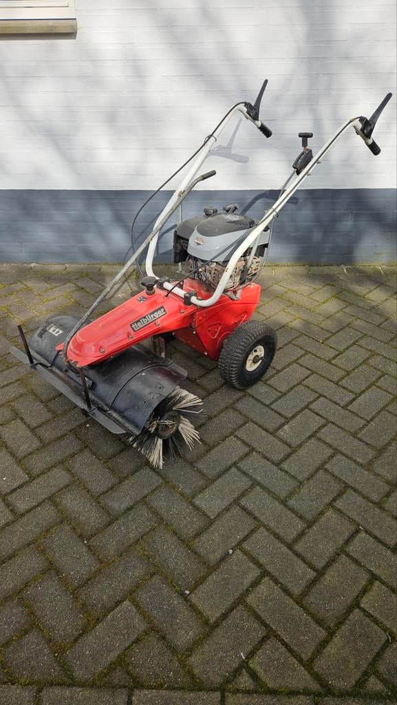Tielbürger TK17 Veegmachine - Krachtig en Betrouwbaar, Ophalen of Verzenden, Gebruikt, Tielbürger