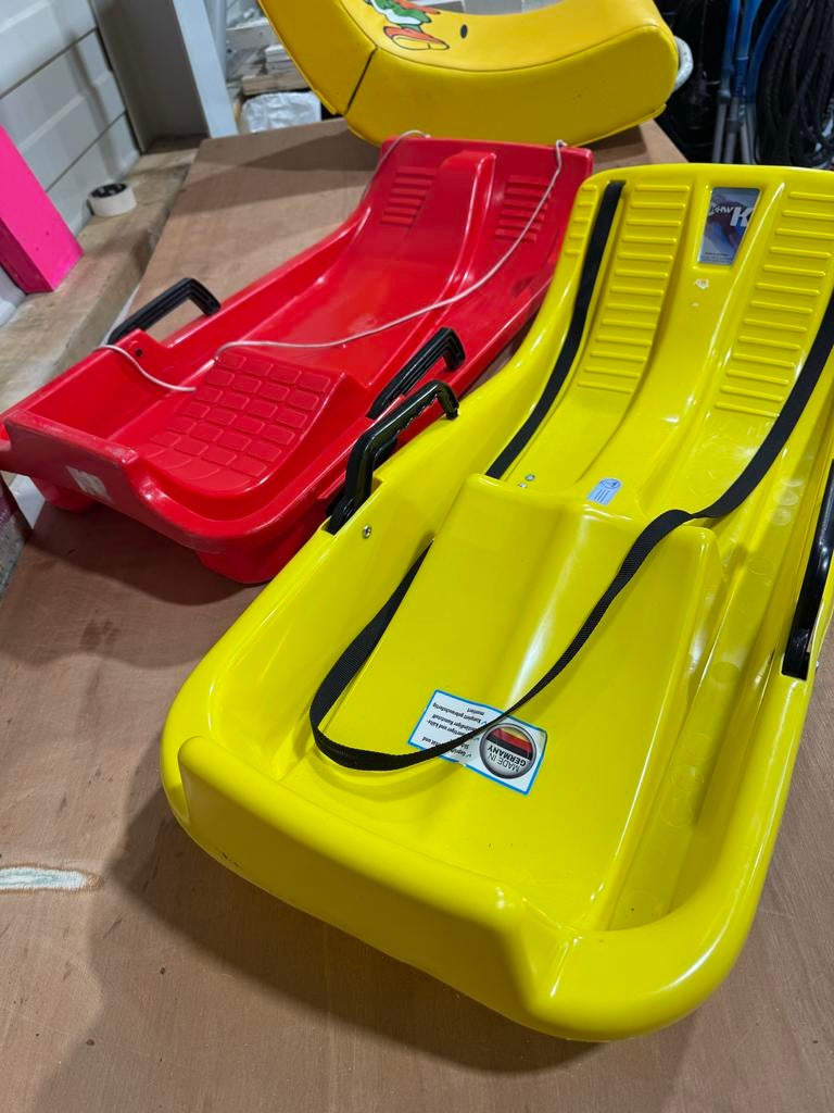 2 sleeën, Ophalen of Verzenden, Gebruikt, Kunststof