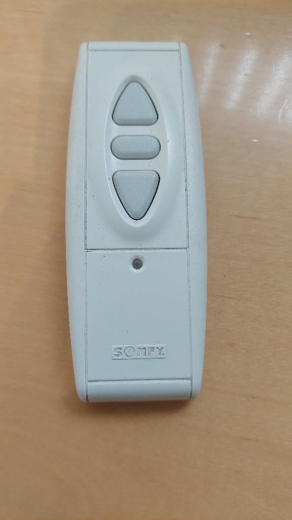 somfy afstandsbediening, Doe-het-zelf en Verbouw, Rolluiken, Minder dan 100 cm, Wit, Ophalen of Verzenden, Zo goed als nieuw