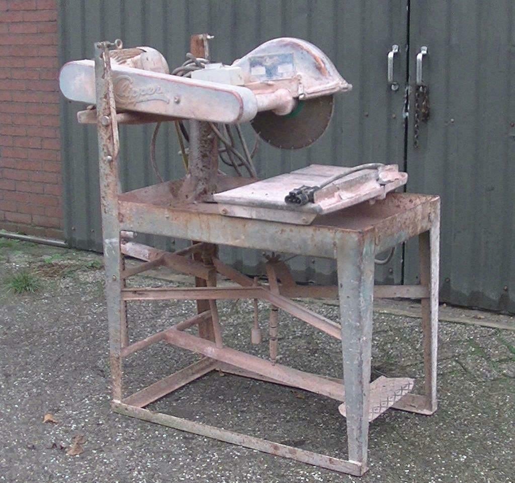 💥Steen-clipper / steenzaag / stenenzaag / Ook dixi dixies💥, Ophalen, Gebruikt, 70 mm of meer, Lintzaag