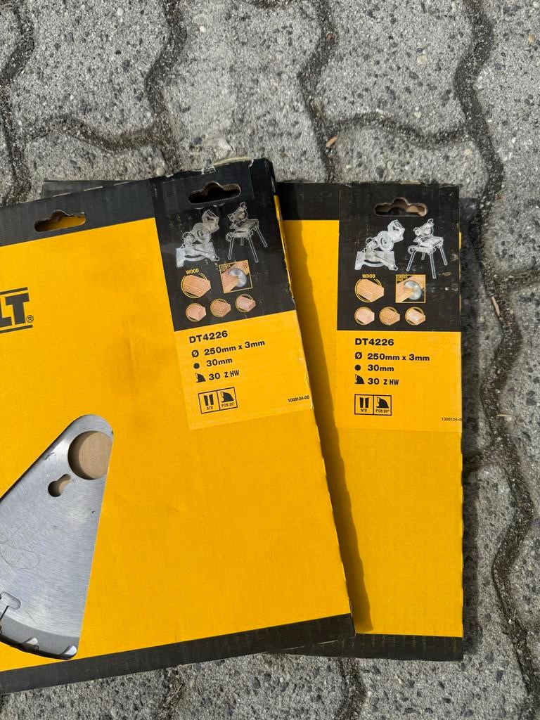 2x DeWALT DT4226 Zaagblad 250mm 30mm asgat voor afkort/tafel, 70 mm of meer, Nieuw, Ophalen of Verzenden, Afkortzaag