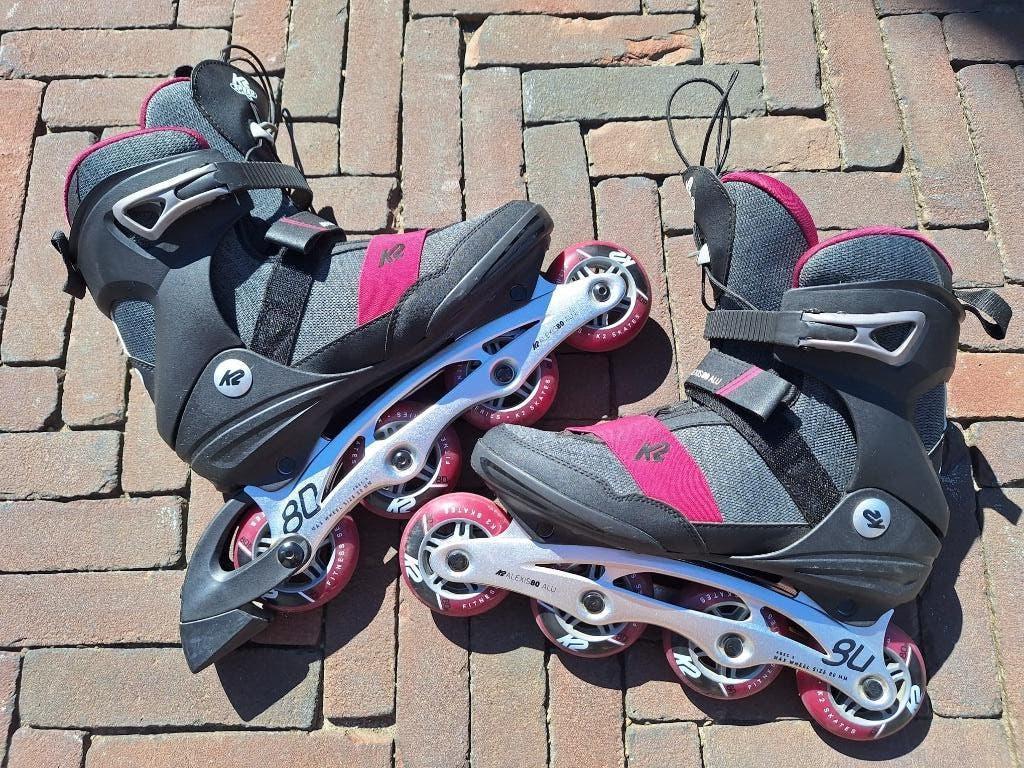 Skeelers K2 Alexis 80 ALU maat 40,5 incl. beschermers, K2, Ophalen of Verzenden, Zo goed als nieuw, Inline skates 4 wielen
