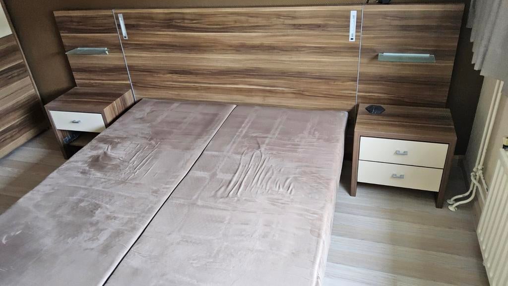 GRATIS Complete elektrische boxspring 200x180 cm, Ophalen of Verzenden, Gebruikt, Tweepersoons, 180 cm