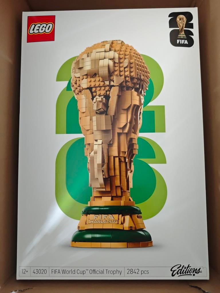 LEGO 43020 FIFA WORLD CUP OFFICIAL TROPHY, Ophalen of Verzenden, Nieuw