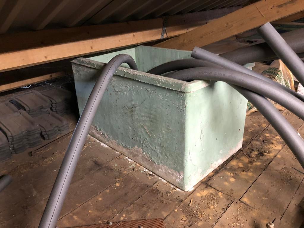 Polyester bak, Ophalen, Gebruikt, Rond, Kunststof