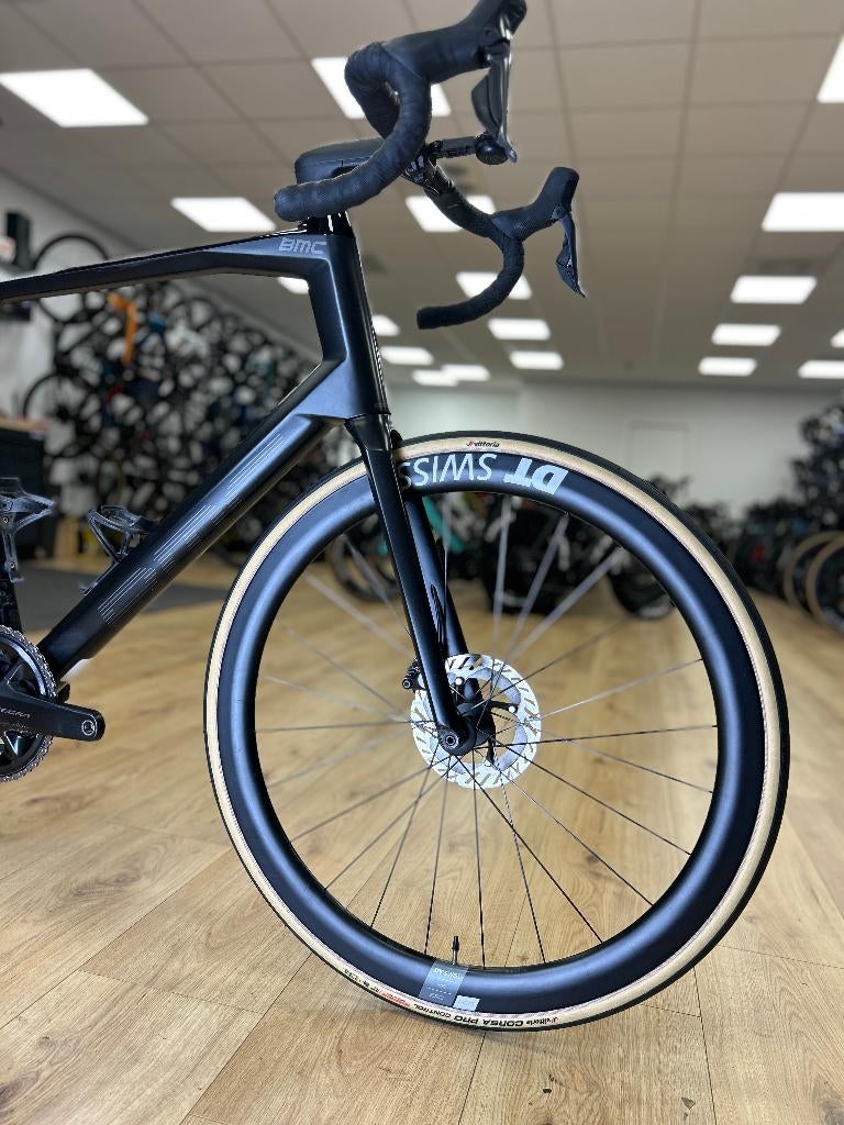BMC Roadmachine 01 Di2 Carbon Racefiets, Ophalen, Zo goed als nieuw, Overige typen