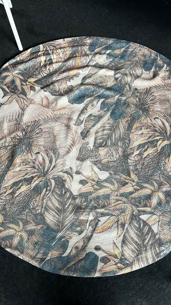 Rond vloerkleed jungle motief, Ophalen, Zo goed als nieuw, Rond, 150 tot 200 cm