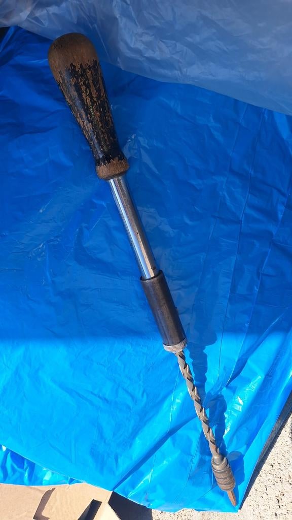 Oude handboor met houten handvat, Antiek en Kunst, Ophalen of Verzenden