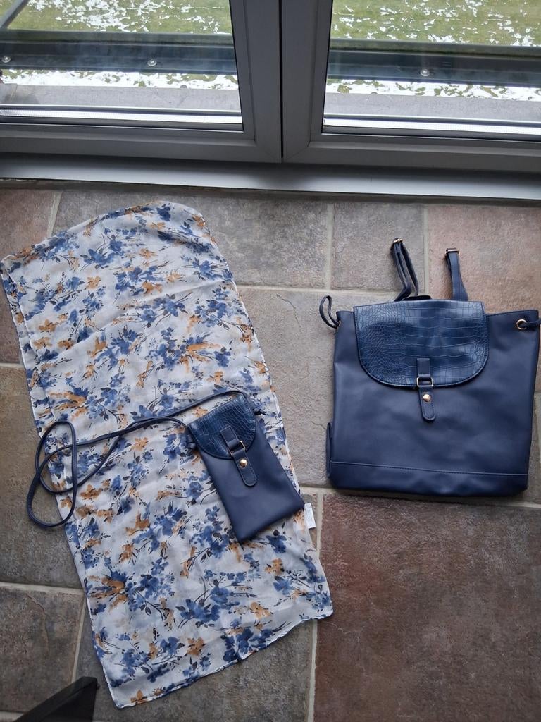 Rugtas, telefoontasje, sjaaltje nieuw, Ophalen of Verzenden, Nieuw, Overige typen