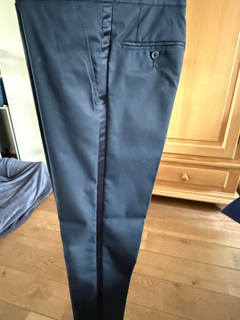 Stijlvolle Smoking Maat 44 - Perfect voor Speciale Gelegenhe, Kleding | Heren, Kostuums en Colberts, Zwart, Ophalen of Verzenden