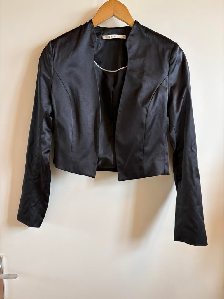 Zwart satijn bolero jasje, Ophalen of Verzenden, Zo goed als nieuw, Maat 34 (XS) of kleiner, Zwart