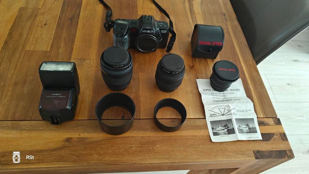 Minolta Dynax 7000i met flitser en 2 Sigma zoomlenzen, Ophalen of Verzenden, Gebruikt, Spiegelreflex, Minolta