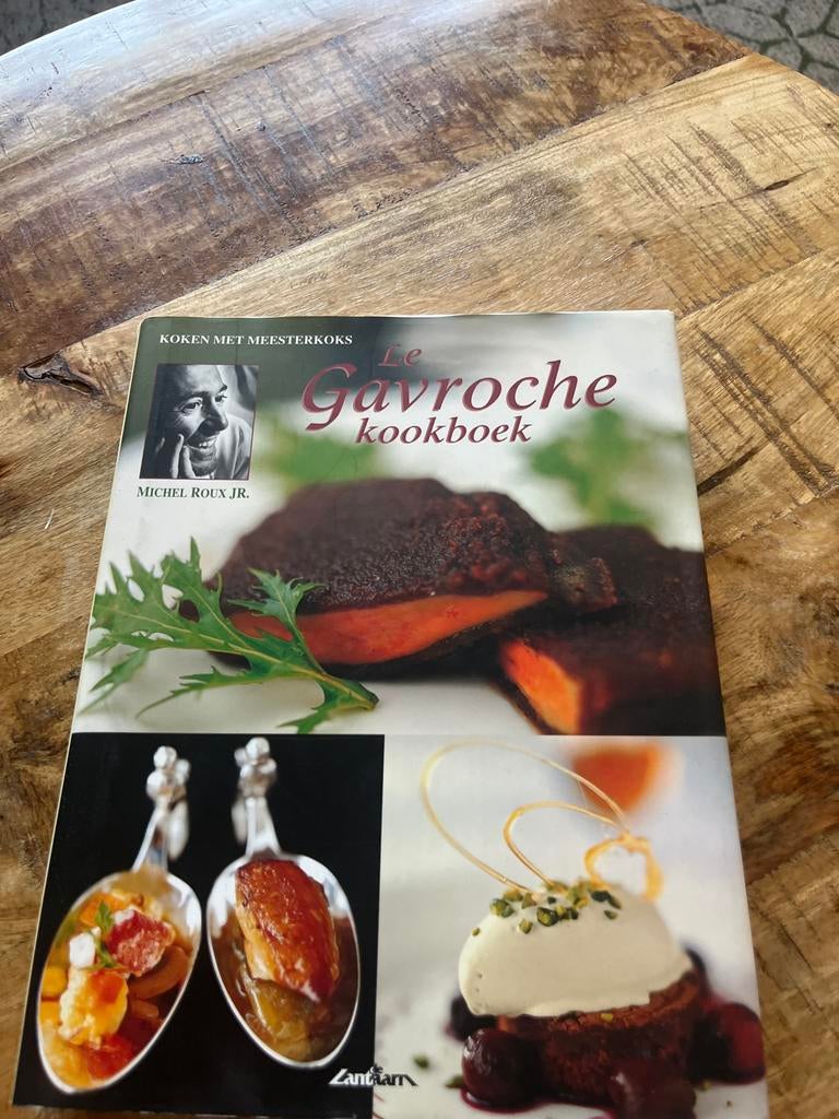 Le Gavroche kookboek - Michel Roux Jr., Boeken, Kookboeken, Ophalen of Verzenden, Gelezen, Frankrijk, Voorgerechten en Soepen