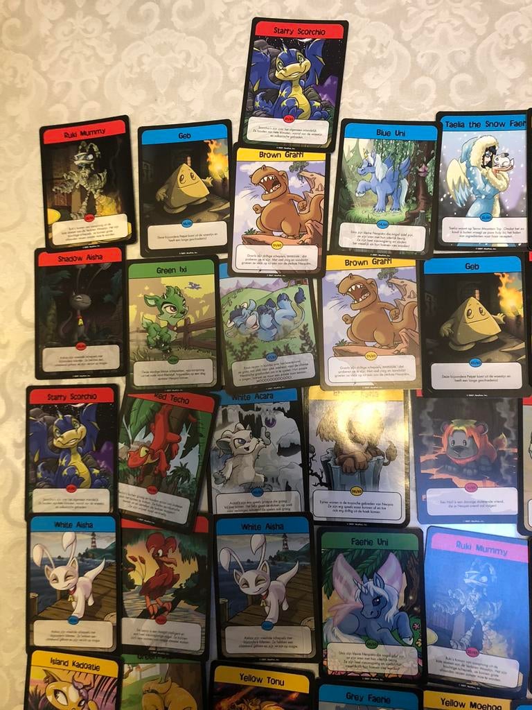 Stapel Neopets kaarten, Ophalen of Verzenden, Zo goed als nieuw