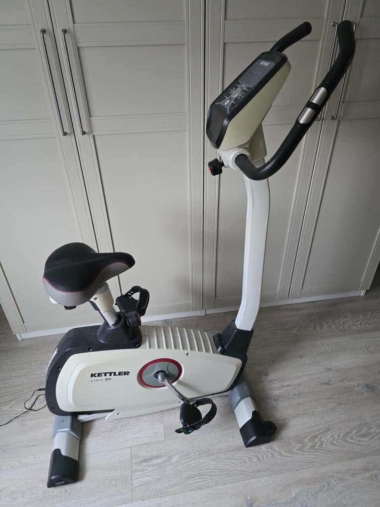 KETTLER GIRO Pro hometrainer weinig gebruikt, Ophalen, Zo goed als nieuw, Benen, Hometrainer